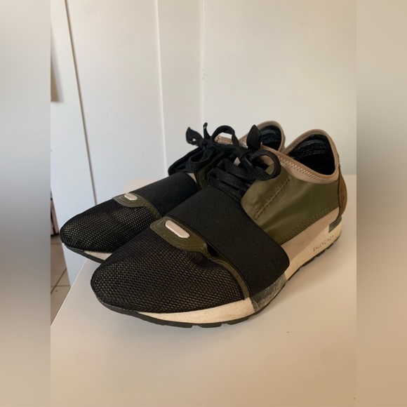 Balenciaga Race Runner Shoes - Picture 4 of 13